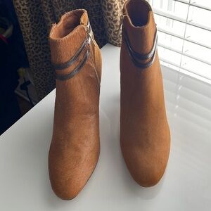 Hal Rubenstein ⭐️booties NWOT